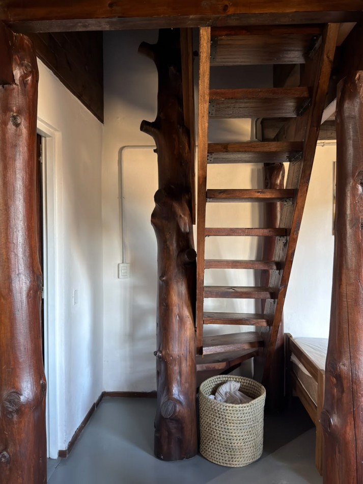 Cabaña Venta Yacanto 2 dormitorios Ubicacion Exclusiva Buenas Vistas Luz Agua Escritura Amplio Terreno