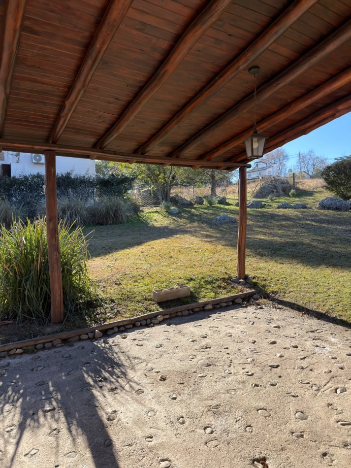 Cabaña Venta Yacanto 2 dormitorios Ubicacion Exclusiva Buenas Vistas Luz Agua Escritura Amplio Terreno