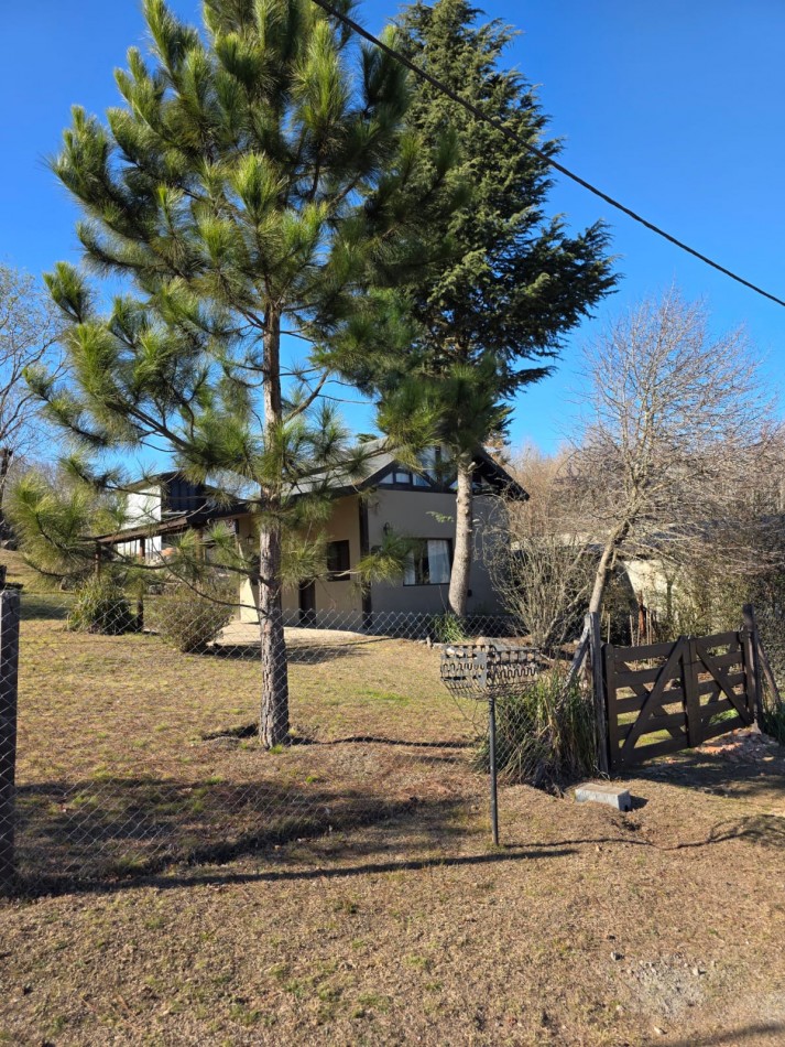 Cabaña Venta Yacanto 2 dormitorios Ubicacion Exclusiva Buenas Vistas Luz Agua Escritura Amplio Terreno