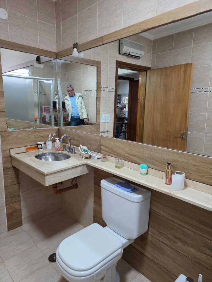 Casa Venta Potrero de Garay B° Del Lago 2 dormitorios 100 metros del Lago Lugar Exclusivo Buenas Vistas Luz Agua Escritura