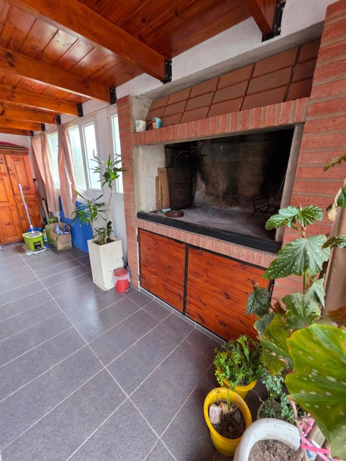 Casa Venta Potrero de Garay B° Del Lago 2 dormitorios 100 metros del Lago Lugar Exclusivo Buenas Vistas Luz Agua Escritura