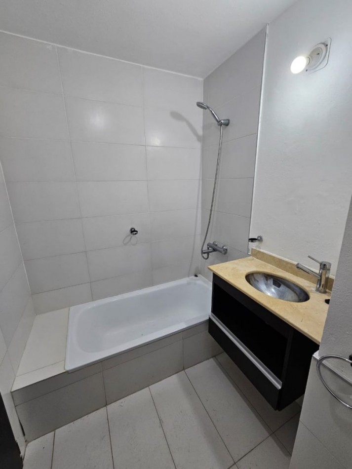 Departamento en Venta- 3° piso- 1 dormitorio - Ciudad de Cordoba, Barrio Alta Cordoba- Escritura- Apto Credito