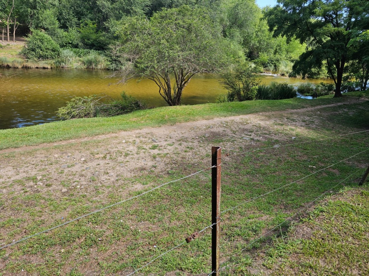 Lote Venta 1.000 m² Los Reartes A 50 metros del Rio Ubicacion Privilegiada Parques autoctonos y forestados Apto Construccion Familiar O Comercial Luz Agua Escritura
