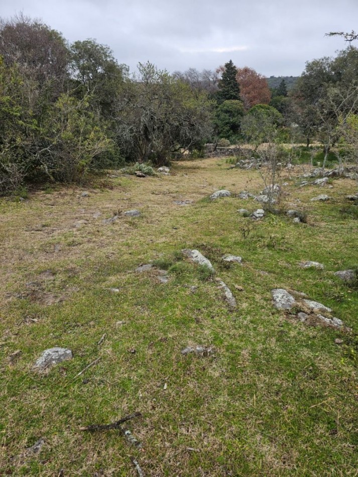 Lote venta El Parador de la Montaña 2000 m². Escritura. Luz y agua en la puerta. Vistas. Santa Rosa de Calamuchita.