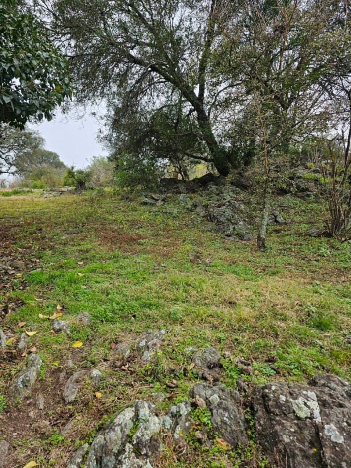 Lote venta El Parador de la Montaña 2000 m². Escritura. Luz y agua en la puerta. Vistas. Santa Rosa de Calamuchita.