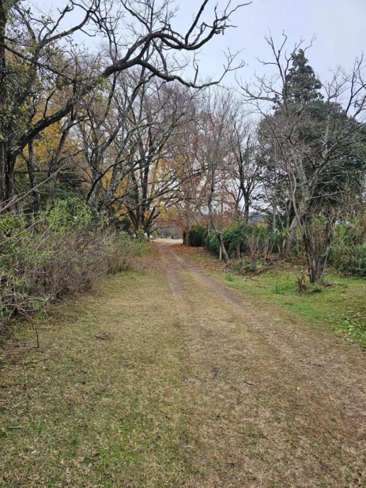 Lote venta El Parador de la Montaña 2000 m². Escritura. Luz y agua en la puerta. Vistas. Santa Rosa de Calamuchita.