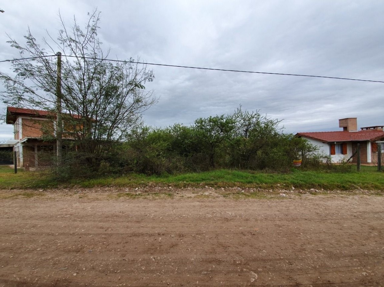 Lote Venta Santa Rosa De Calamuchita B° Villa Strada 663 m² 4 Cuadras Del Rio Ubicacion Seguridad Vistas Sierras Chicas Y Grandes Luz Agua Escritura