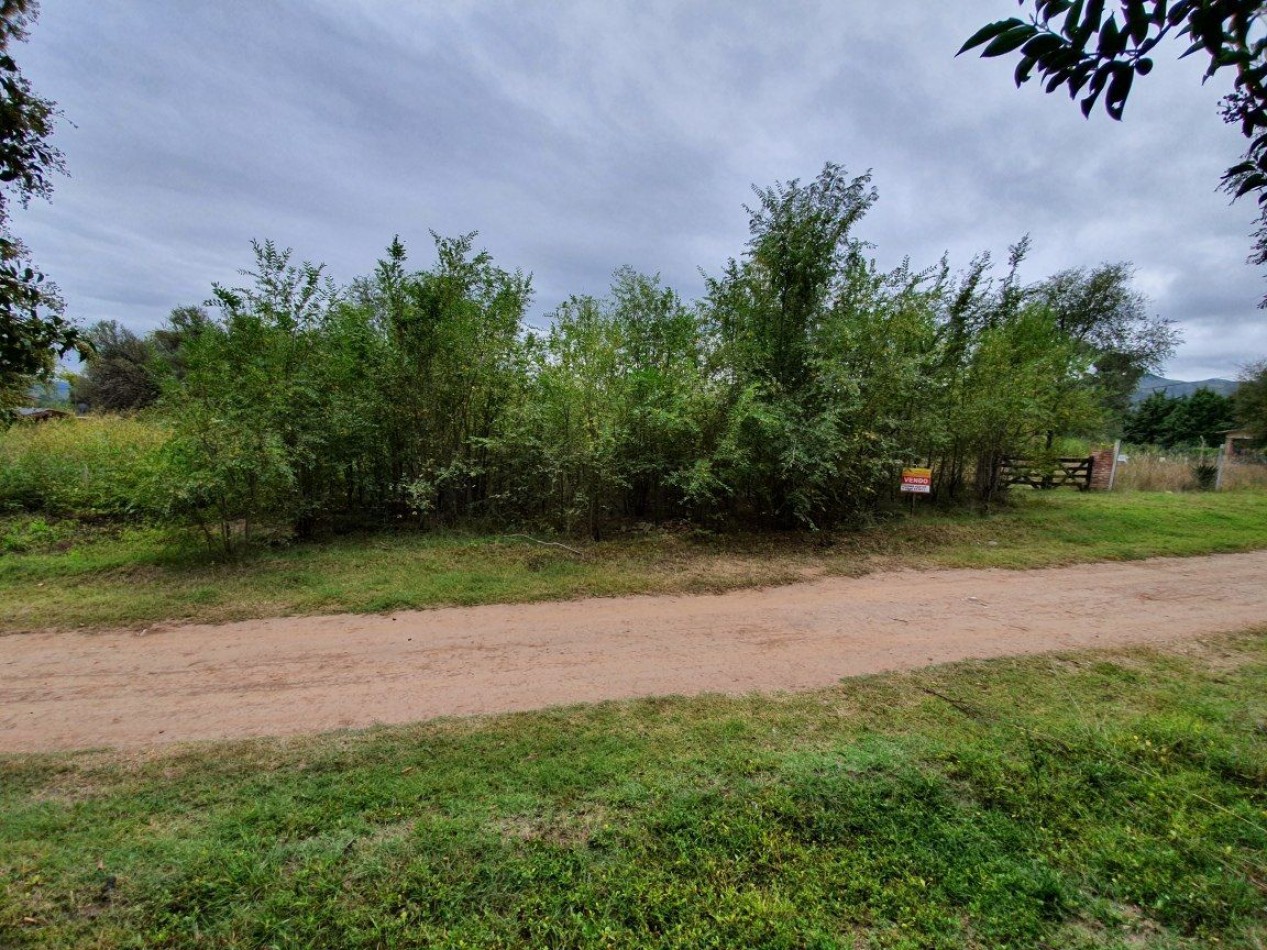 Lote Venta 800 M² Santa Rosa De Calamuchita A Cuatro Cuadras Del Rio 