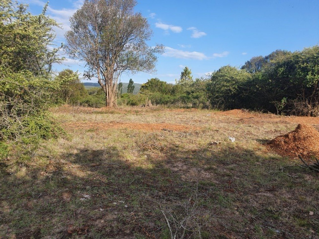 2 Lotes Amplios Venta Villa General Belgrano 2500 M² cada uno Excelentes Vistas Sierras Chicas Y Grandes Entorno Familiar Construccion Cabaña Escritura
