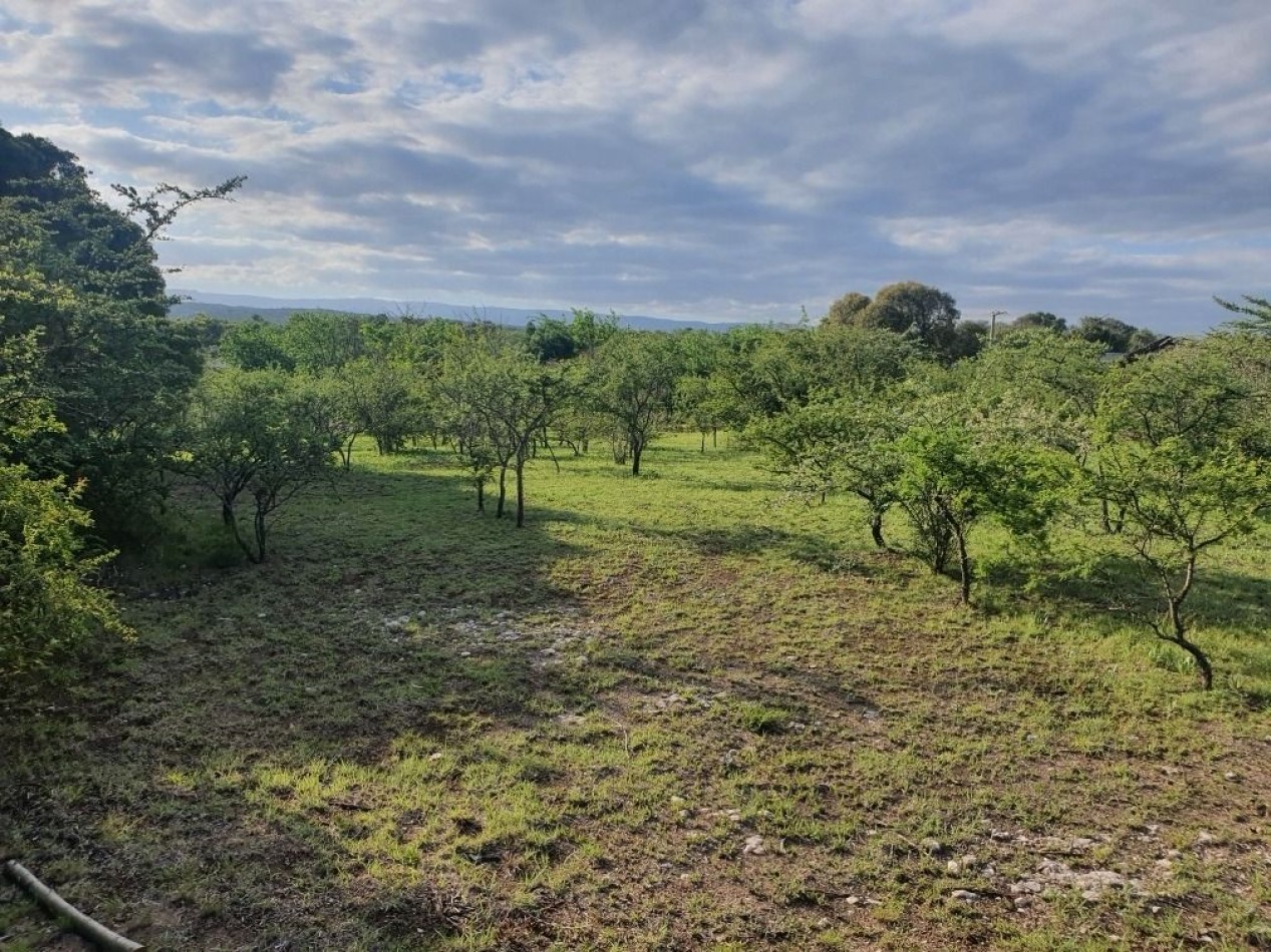 2 Lotes Amplios Venta Villa General Belgrano 2500 M² cada uno Excelentes Vistas Sierras Chicas Y Grandes Entorno Familiar Construccion Cabaña Escritura