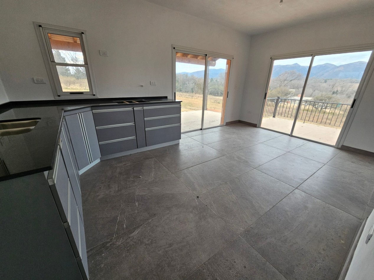 Casa Venta Los Reartes Terreno 2833 m² Barrio La Soleada Gran Vistas Sierras Grandes Y Chicas Lugar Exclusivo Servicios Subterraneos Instalados 