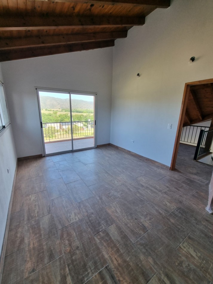 Casa Venta Los Reartes Terreno 2833 m² Barrio La Soleada Gran Vistas Sierras Grandes Y Chicas Lugar Exclusivo Servicios Subterraneos Instalados 