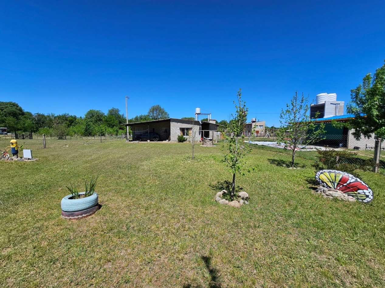 Casa Venta Santa Rosa De Calamuchita Sexto Loteo 3 Ambientes 118 M² Construidos Gran Terreno Jardin 