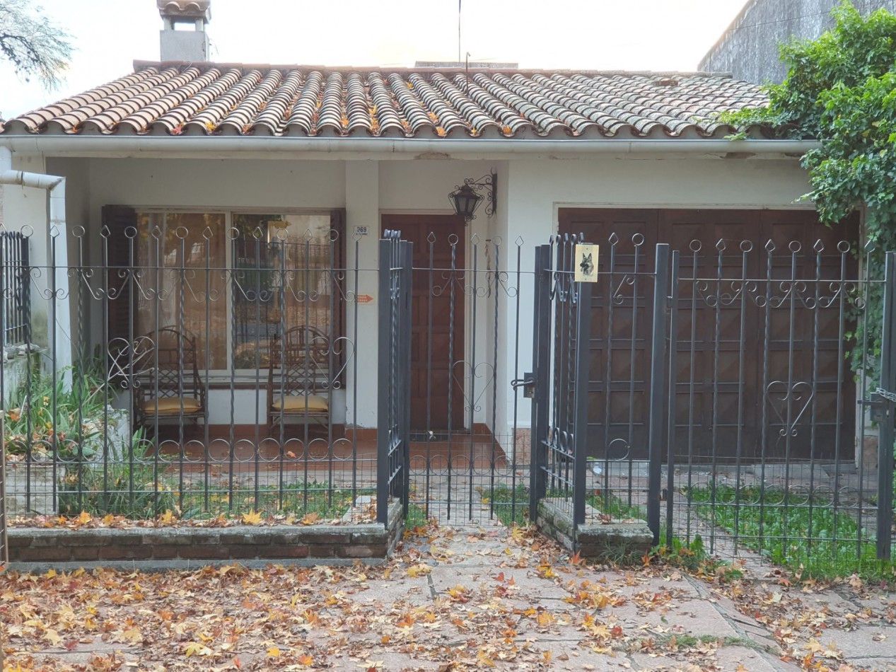 Casa Venta Santa Rosa De Calamuchita B° Gomez 3 Dormitorios 2 Baños 3 Cuadras Rio 4 Cuadras Centro Vistas Sierras Grandes Y Chicas Luz Agua Gas Escritura. A Refaccionar OPORTUNIDAD!!!!