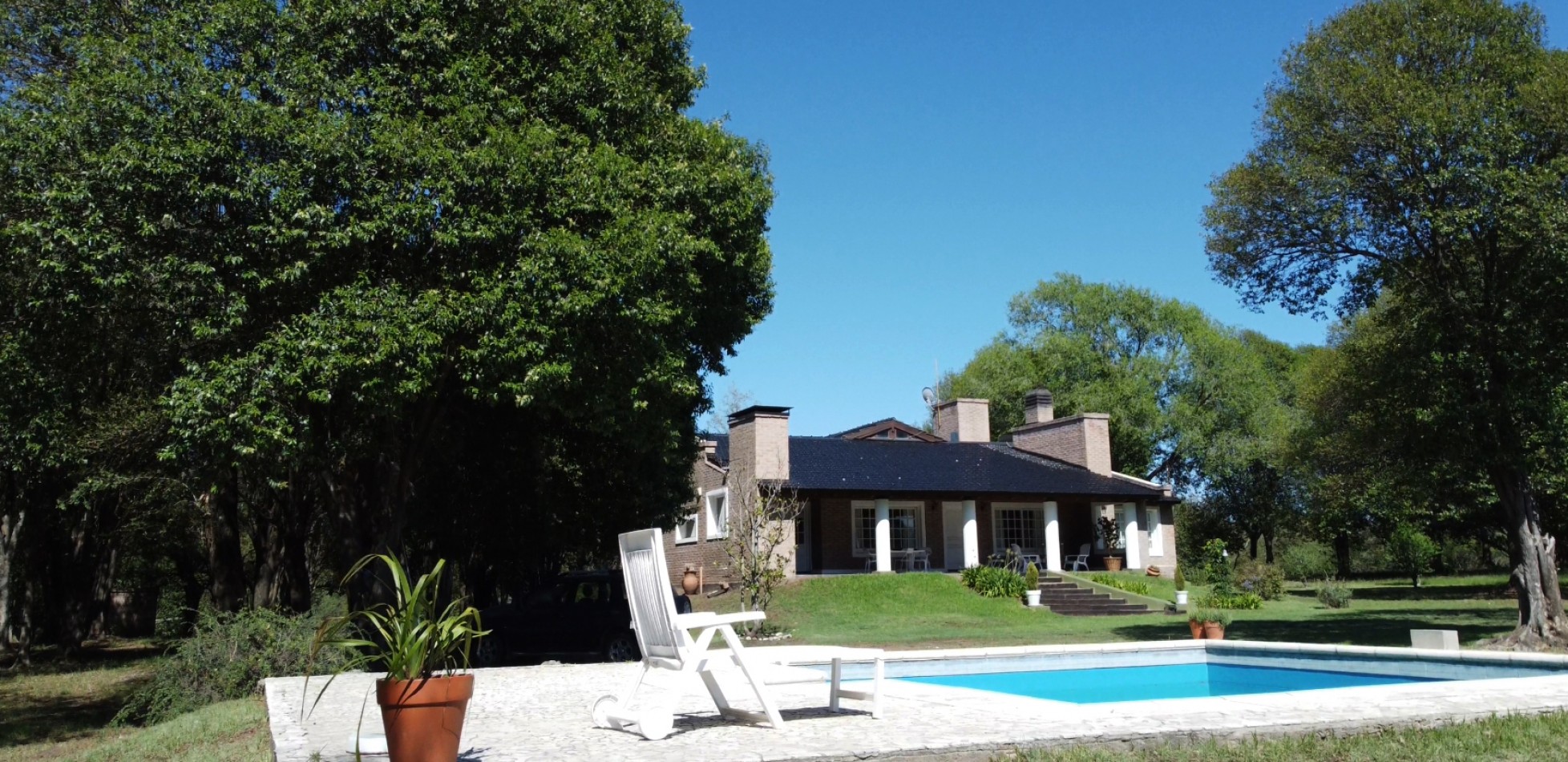 Casa en Venta con Gran Parque de 2 Hectareas Forestadas. Lugar Exclusivo