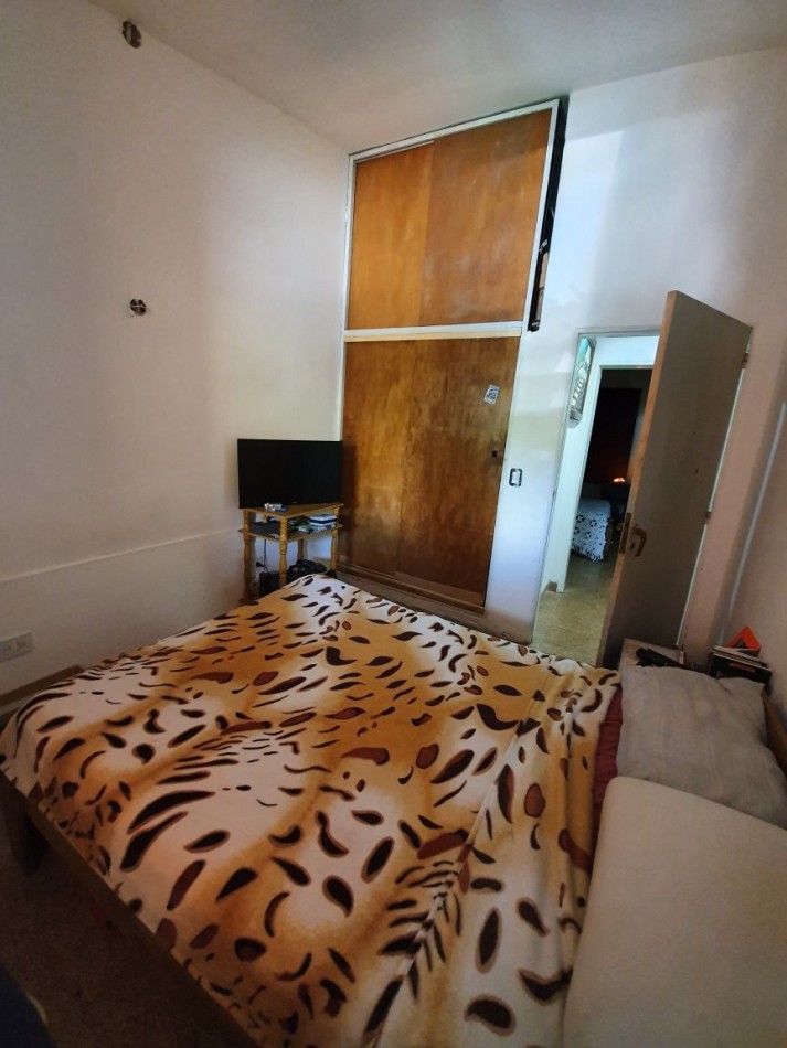 Casa Venta con Departamento Anexo De Dos Dormitorios Santa Rosa De Calamuchita Excelente Ubicacion Gas Natural Agua Luz Escritura 