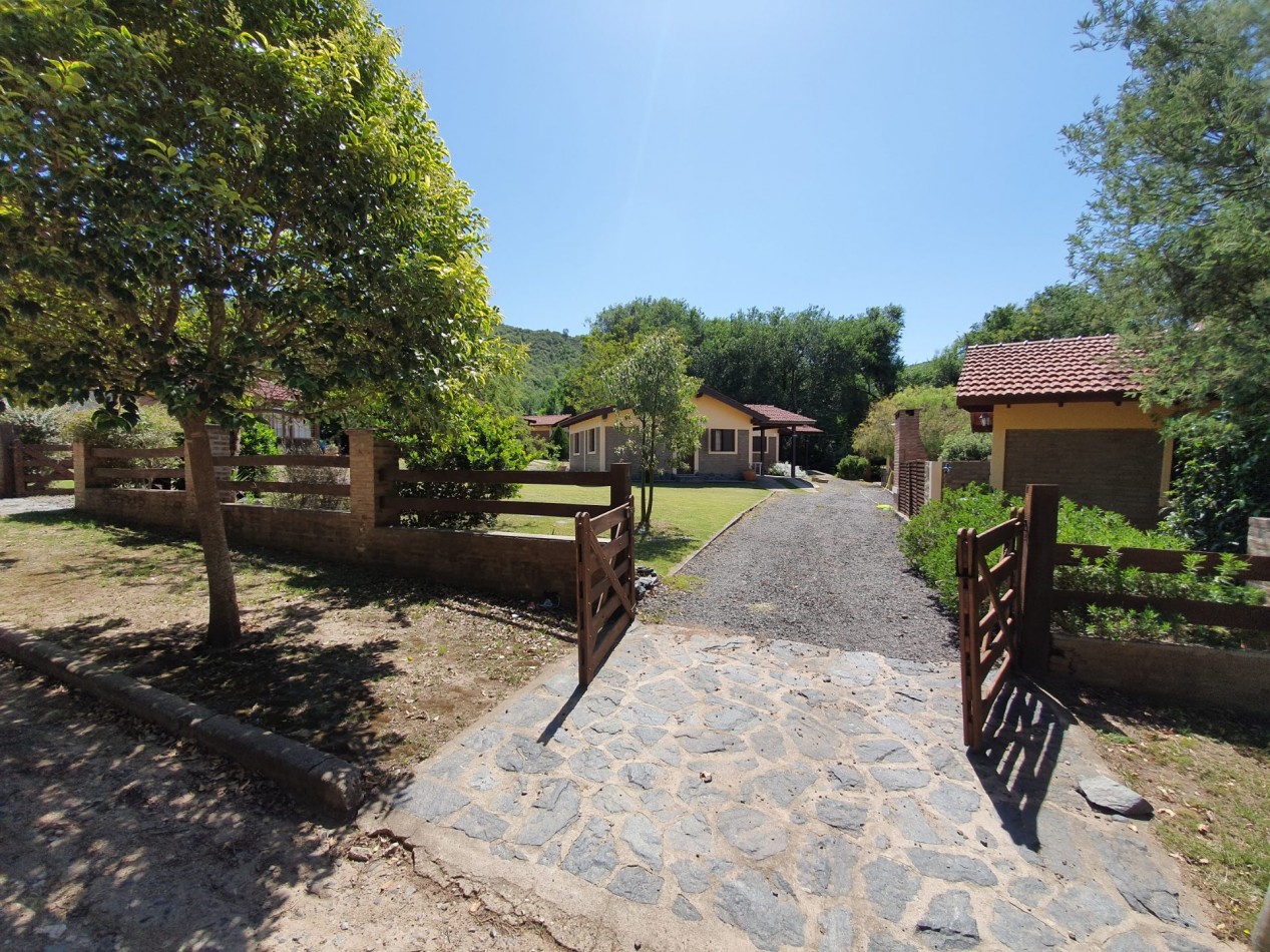 6 Cabañas Venta Santa Rosa de Calamuchita B° Loma Hermosa 200 metros Rio 600 metros Centro Piscina Luz Agua Escritura 