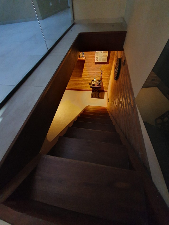 Casa Venta 5 Dormitorios Baños Piscina interior bodega Santa Rosa De Calamuchita