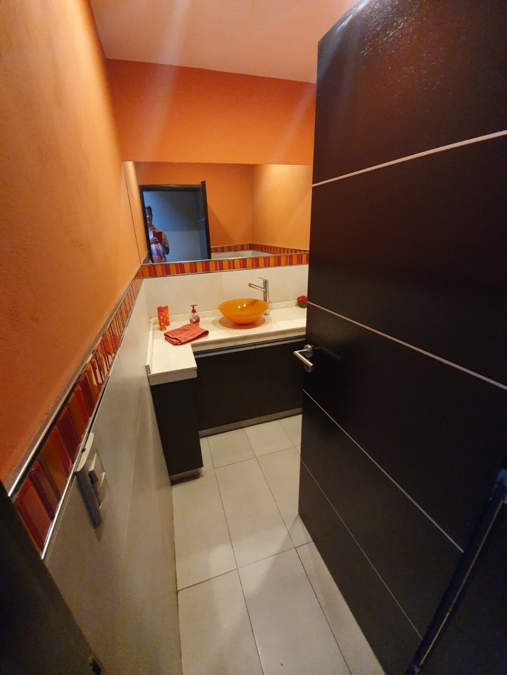 Casa Venta 5 Dormitorios Baños Piscina interior bodega Santa Rosa De Calamuchita