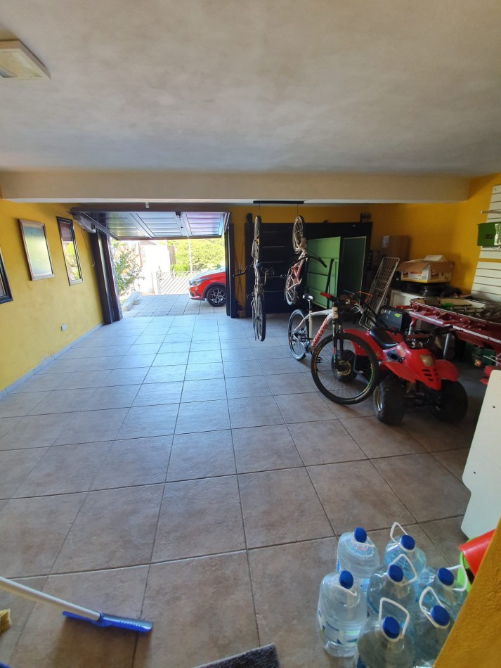 Casa Venta 5 Dormitorios Baños Piscina interior bodega Santa Rosa De Calamuchita
