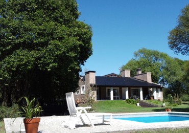 Casa en Venta con Gran Parque de 2 Hectareas Forestadas. Lugar Exclusivo